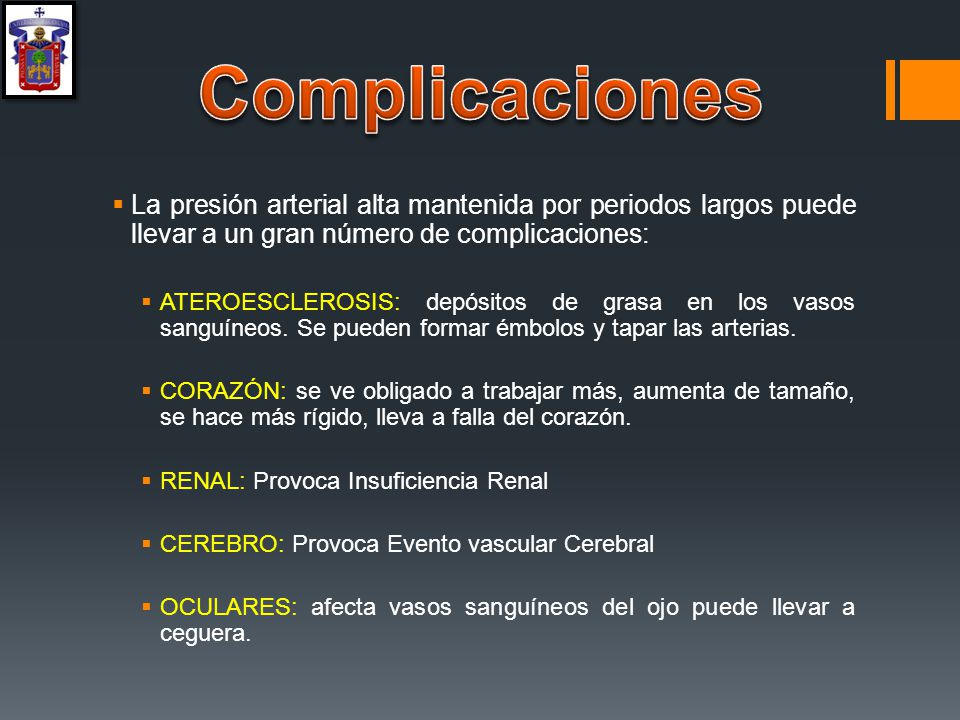 ¿Cómo afecta la hipertensión a los vasos cerebrales?
